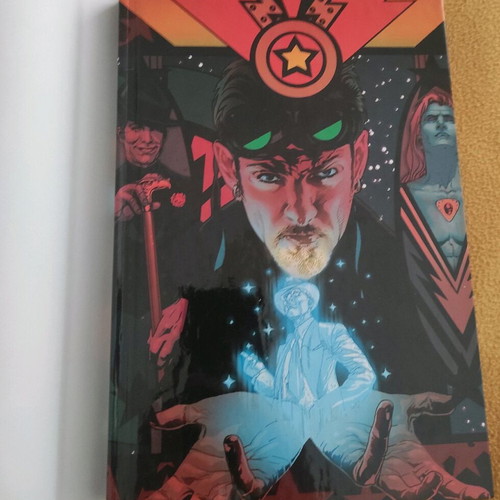Starman Omnibus volumes 1-6 like new, deluxe hardcover edition
