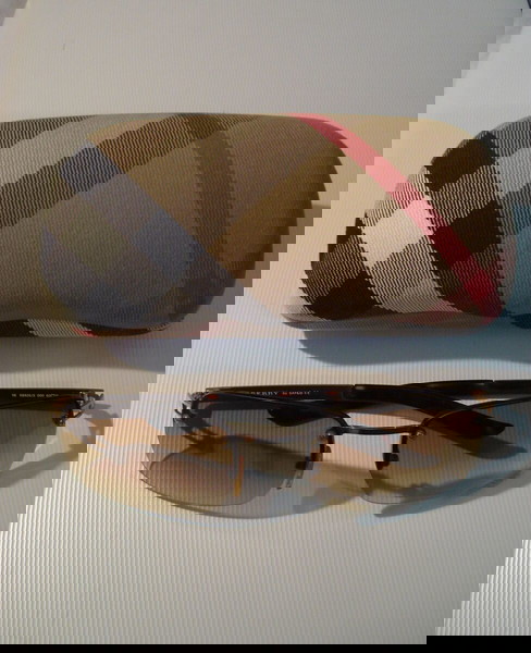 Γυαλιά ηλιου  BURBERRY