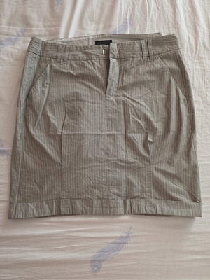 Ikks striped skirt like new, medium/large, grey khaki