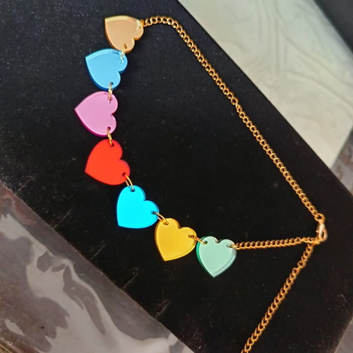 Choker necklace with colorful plexiglass hearts