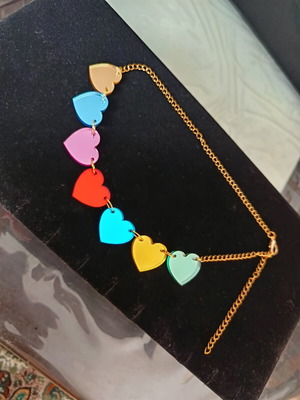 Choker necklace with colorful plexiglass hearts