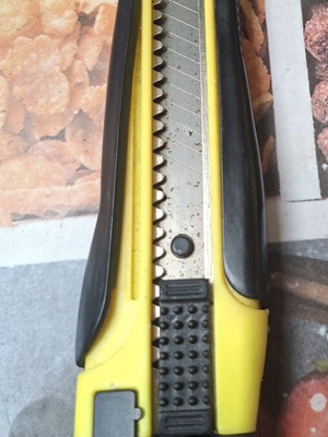 Utility knife like new