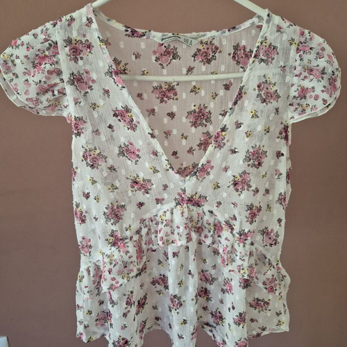 Floral blouse Stradivarius like new, white and pink