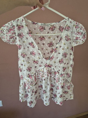 Floral blouse Stradivarius like new, white and pink