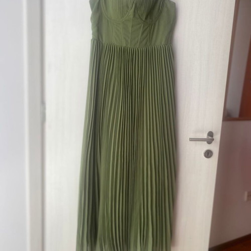 Green dress new size XL with adjustable straps