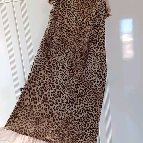 Midi dress animal print H&M like new, asymmetric