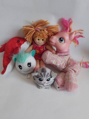 Plush toys like new, set of five