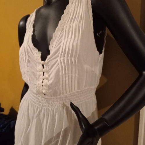 Kai Ya sleeveless blouse M 100% cotton new, white