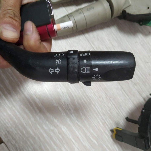 Light and indicator stalk for Toyota RAV 4 1997-2000 used, 17A089