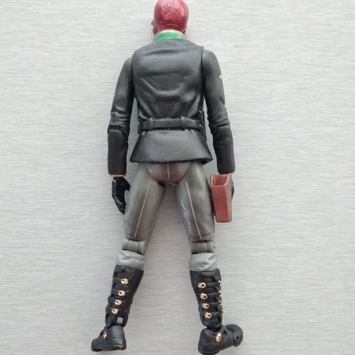 Vintage ToyBiz Red Skull Action Figure like new