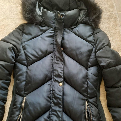 Long jacket like new, blue, size medium with fur hood