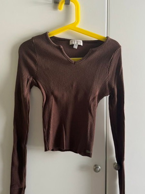 Pacific Republic long-sleeve brown cropped blouse size Small like new