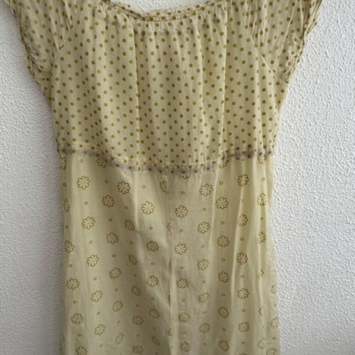 Attrattivo dress pastel yellow polka dot like new with waist belt