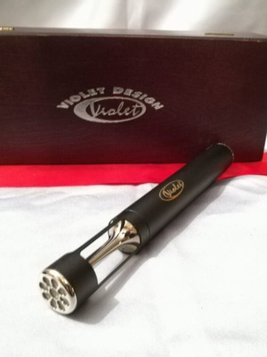 Violet Design The Finger microphone like new