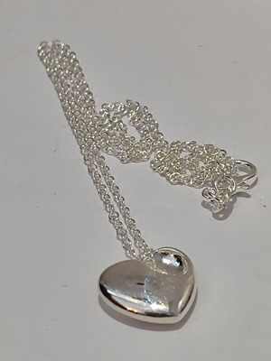 925 ασημένιο μενταγιόν καρδιά σαν καινούργιο με αλυσίδα 46εκ.