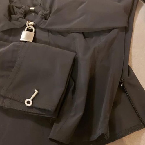 Karen Millen black shirt like new, size M