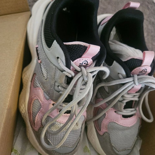 Admiral athletic shoes like new, size 33, grey