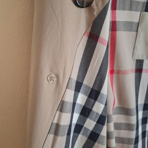 Burberry London Heritage Trench Coat mid-length, like new, beige