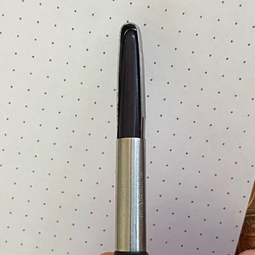 Parker 21 vintage fountain pen refurbished, black with fine nib