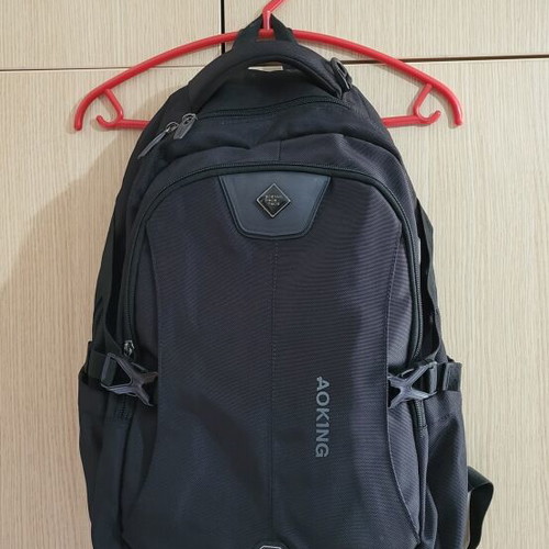 Aoking laptop backpack, large, waterproof, with USB cable