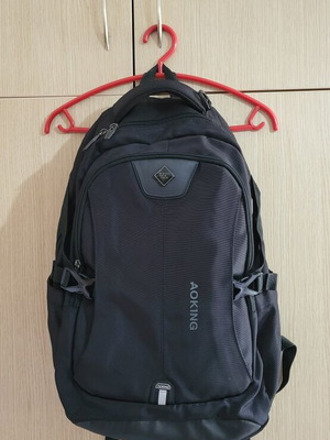 Aoking laptop backpack, large, waterproof, with USB cable