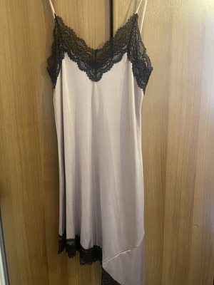 Φόρεμα H&M, μπεζ, μέγεθος M / 38 / 10
