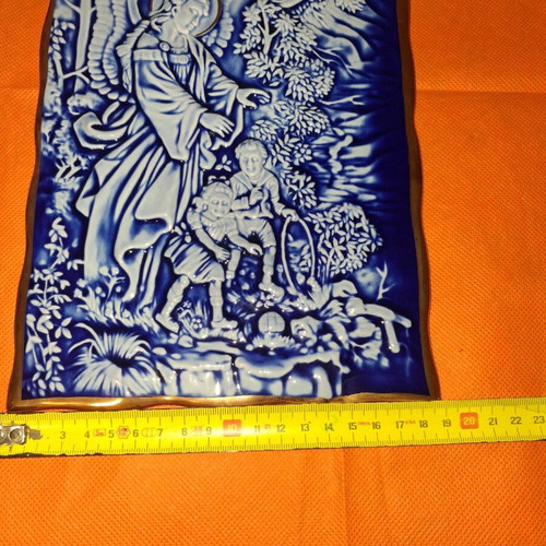 Relief porcelain and gold image handmade like new