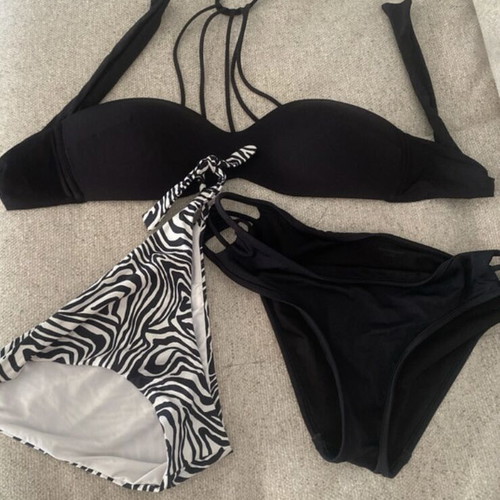 Calzedonia swimwear set of 3, like new, sizes S/M, black and white