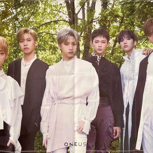 ONEUS Raise Us kpop album like new