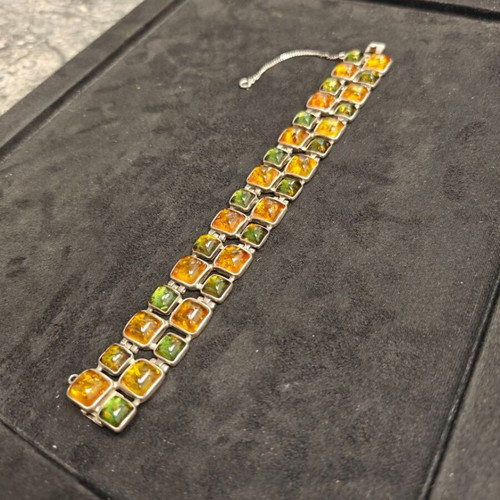 Silver bracelet with amber, 37.50 g, 18 cm