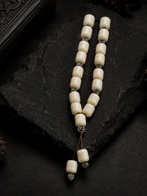 Handmade Camel-Type Ecru Komboloi with Antique Metal Spirals ZA03-003