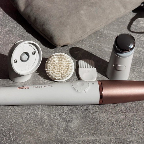 FaceSpa Pro Braun white 3-in-1 used hair removal, cleansing, toning