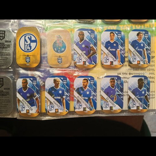 Schalke Fifa Adrenalyn caps used, pack