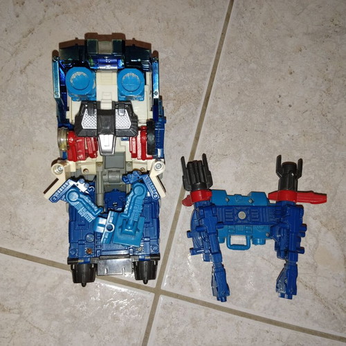 Transformers figures used, pack as shown in photos