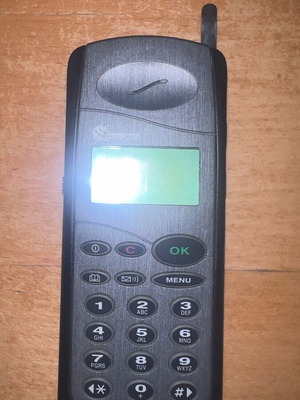 Motorola κινητό μεταχειρισμένο, γκρι, ατεστάριστο