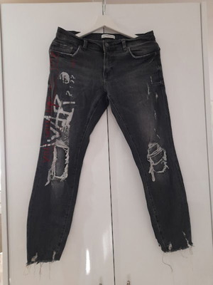 Zara special edition jeans like new, size 36, gray and red