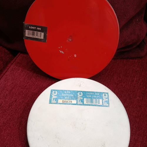 2 Fine Young Cannibals singles used, limited edition metal box