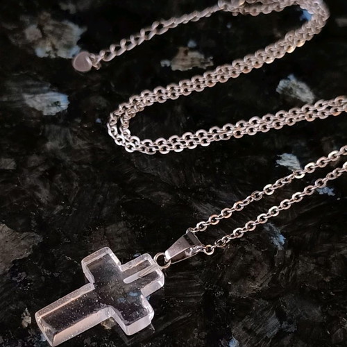 Unisex Handmade Steel Necklace with Cross made of Transparent Quartz Crystal – Energy Protection