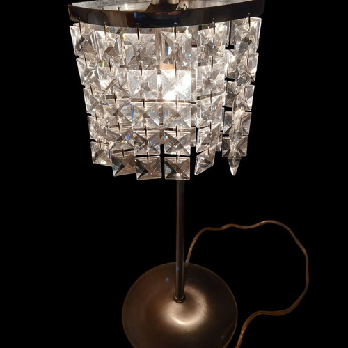 Table lamp with crystals like new