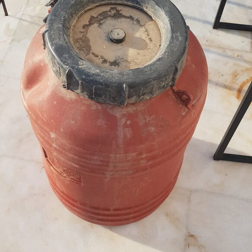 Olive oil no longer suitable for consumption, 26 kg container