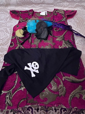 Pirate carnival costume used for kids 9-10 years old