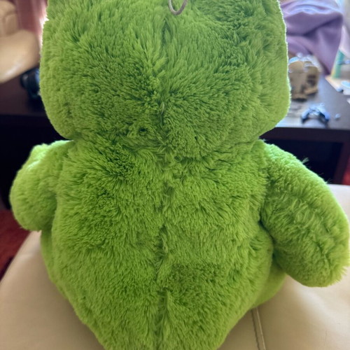 Stuffed toys used, pack of two (frog and duck)