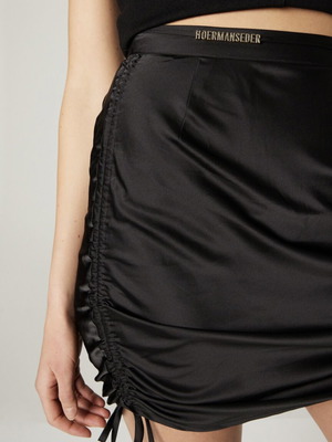 Satin skirt with side ruching like new, size L, black