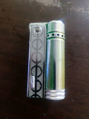 Tsakmaki lighter like new