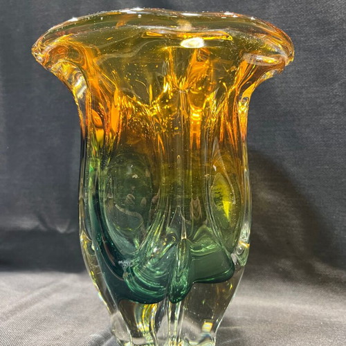Glass vase like new with yellow-orange and green colors