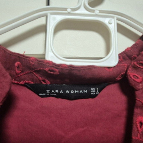 Zara burgundy cotton guipure shirt size L like new