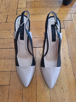 Cristhelen B. leather pumps new, black with beige/pink, size 39