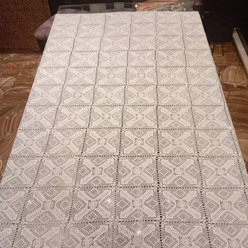 Handmade tablecloth and runners set, like new