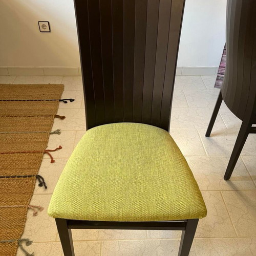 Join dining set from solid walnut wood, like new