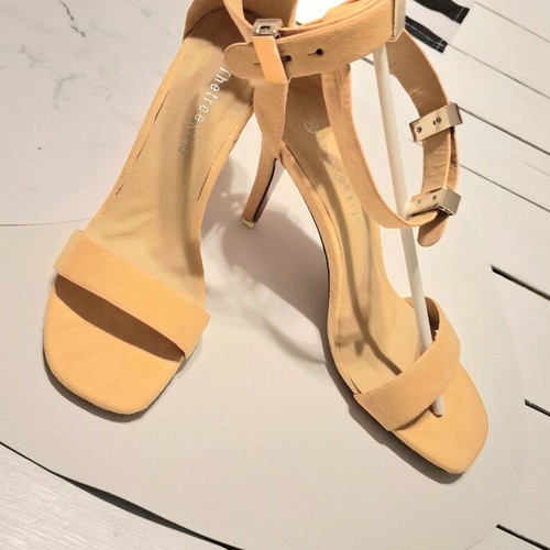Trendyol yellow suede sandals size 39 new
